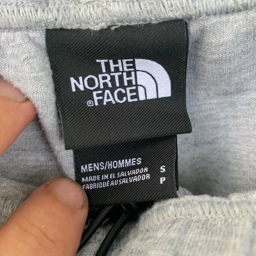 The North Face Mens Grey Knit Athletic Shorts Small Zip Back Pocket Logo S